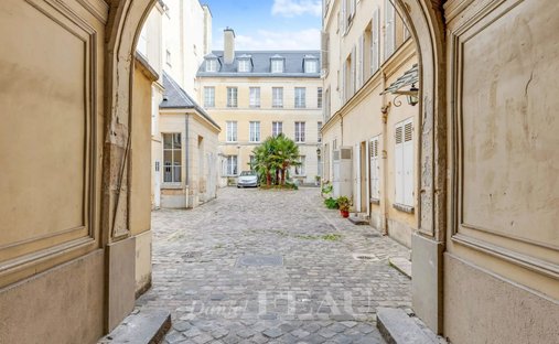 Appartamento a Notre Dame, Versailles, Francia 1
