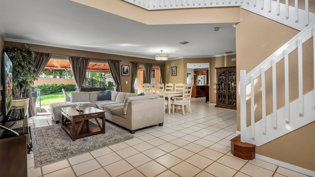 House in Pembroke Pines, Florida, United States 1 - 18040830
