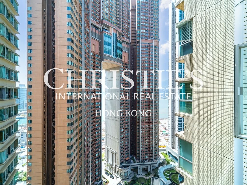 Apartment in Hong Kong, Hong Kong 1 - 18050486