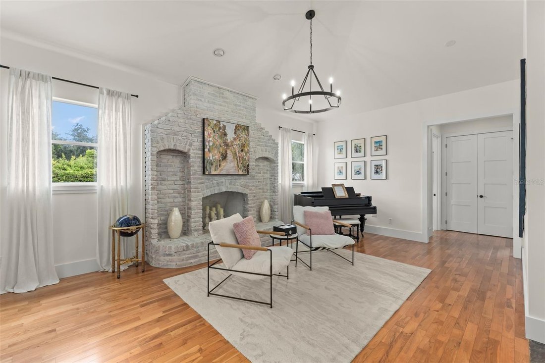 House in Eatonville, Florida, United States 5 - 18040478