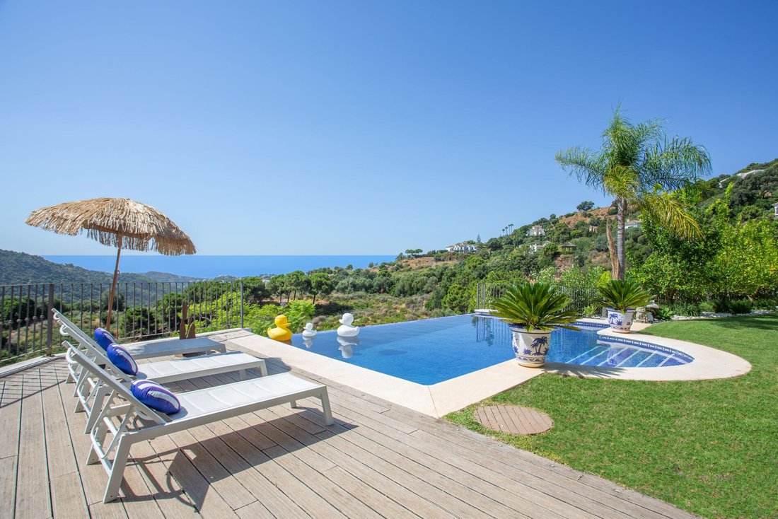Villa in Marbella, Andalusia, Spain 3 - 18044506