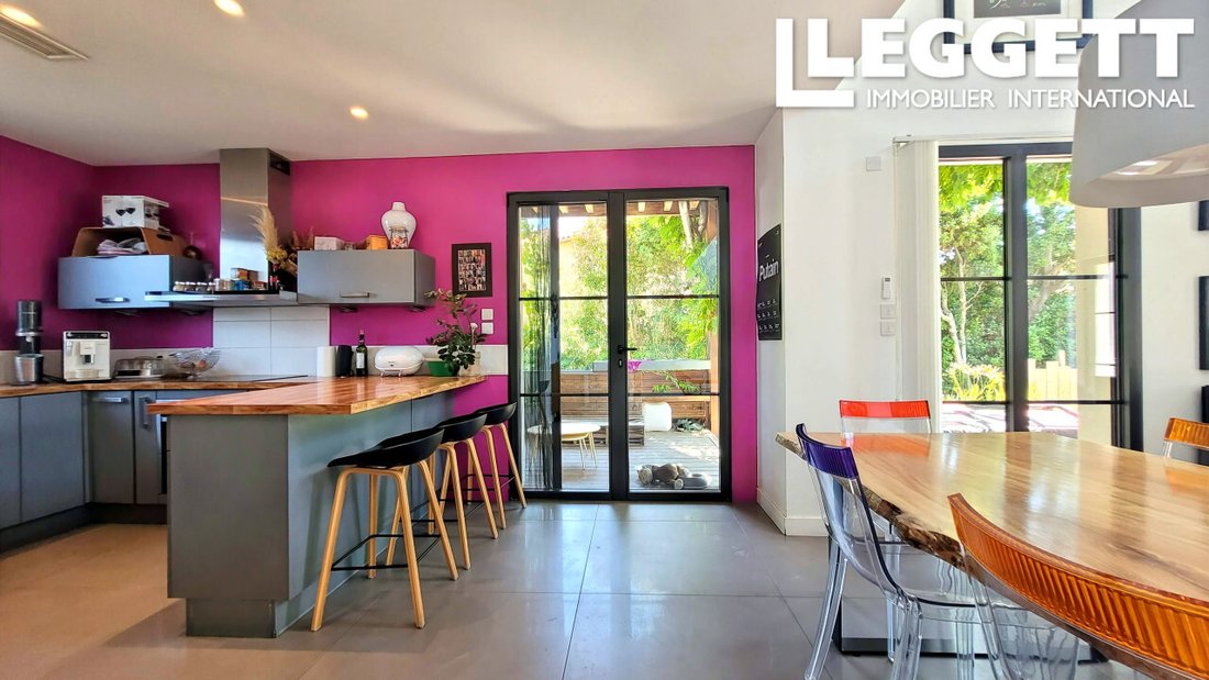 Villa in Villelongue-de-la-Salanque, Occitania, France 3 - 18029943