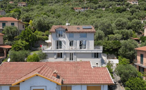 Villa in Zentrum, Alassio, Italien 1