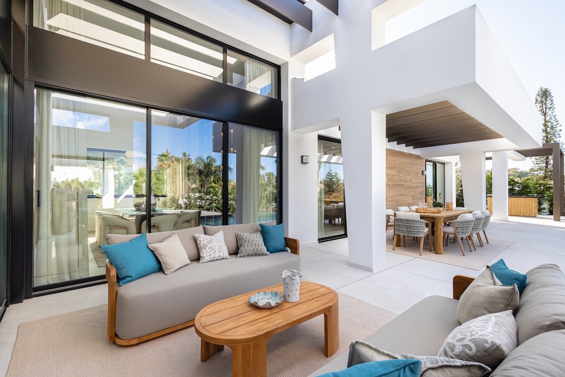Villa in Marbella, Andalusia, Spain 2 - 18044519