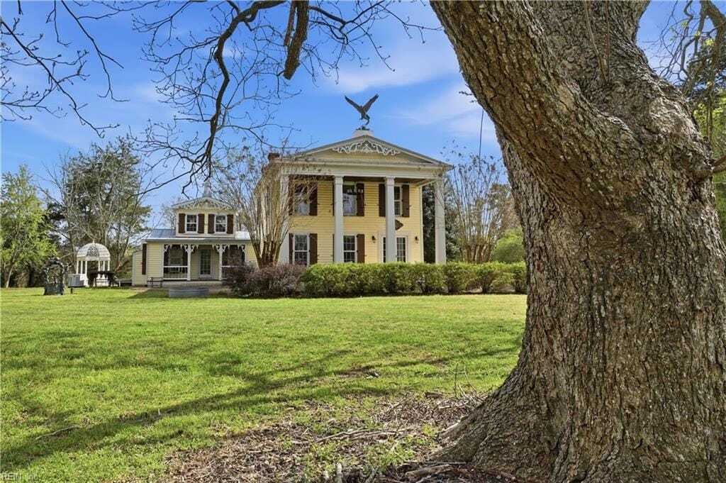 House in Suffolk, Virginia, United States 3 - 18040822