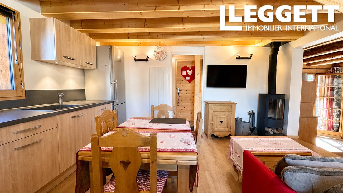 Chalet in Saint-Bon-Tarentaise, Courchevel, France 1 - 16166890