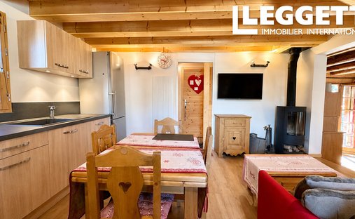 Chalet in Saint-Bon-Tarentaise, Courchevel, France 1