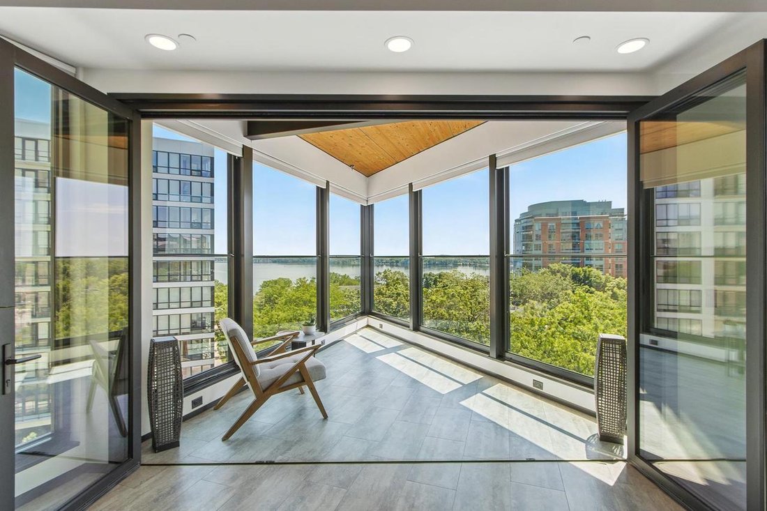 Condo in Madison, Wisconsin, United States 2 - 18041677
