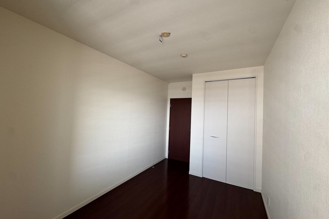 Condo in Chatan, Okinawa, Japan 5 - 18044674