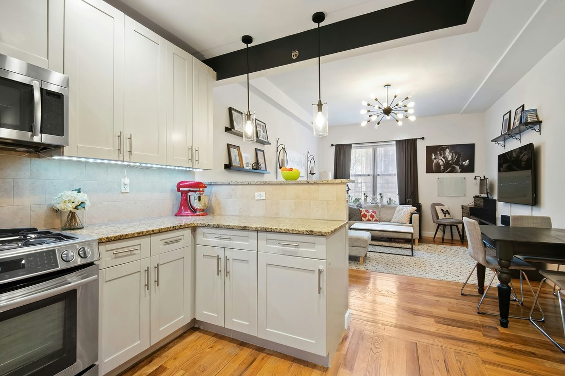 Condo in New York, New York, United States 2 - 18030764