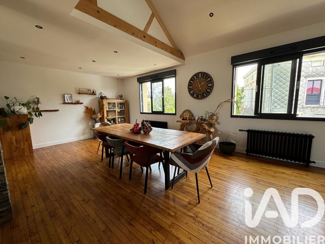 House in Le Grand Clos, Murs-Erigne, France 2 - 15788717