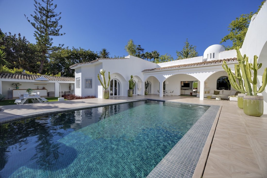 Villa in Marbella, Andalusia, Spain 5 - 18044543