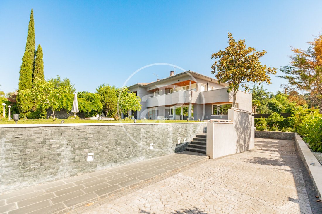 Villa in San Sebastián de los Reyes, Comunidad de Madrid, Spain 5 - 18044271
