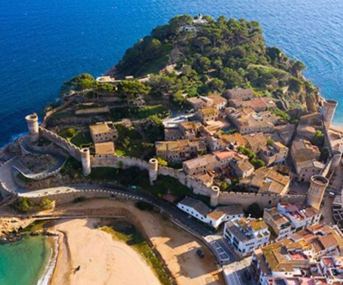 Autres à Tossa de Mar, Catalogne, Espagne 4 - 18047226