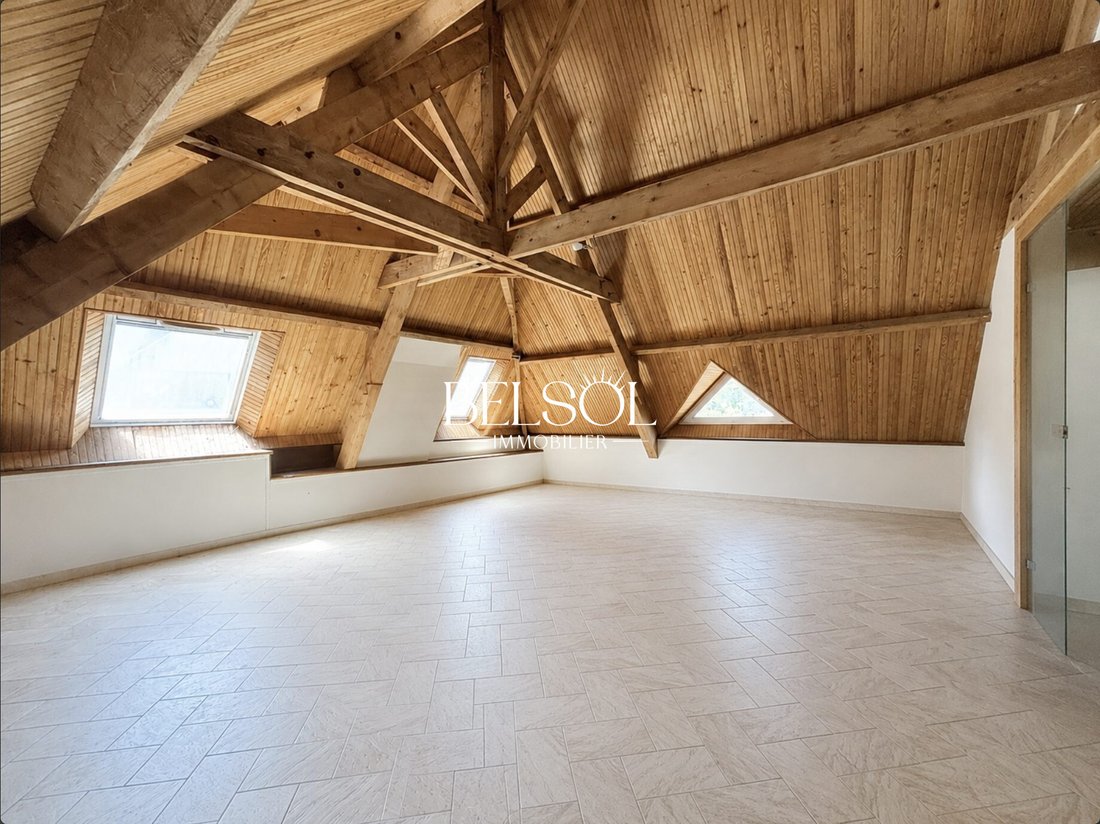 House in Sucy-en-Brie, Ile-de-France, France 4 - 18043494