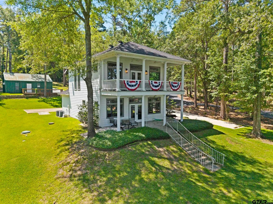 House in Troup, Texas, United States 3 - 18045426