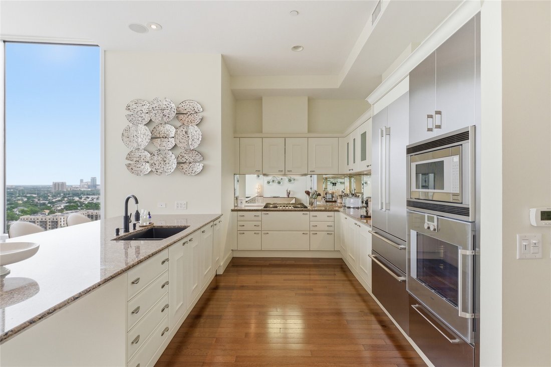Condo in Houston, Texas, United States 2 - 18045396