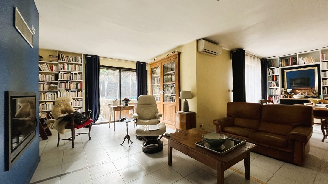 Altro a Montpellier, Occitania, Francia 1 - 18043469