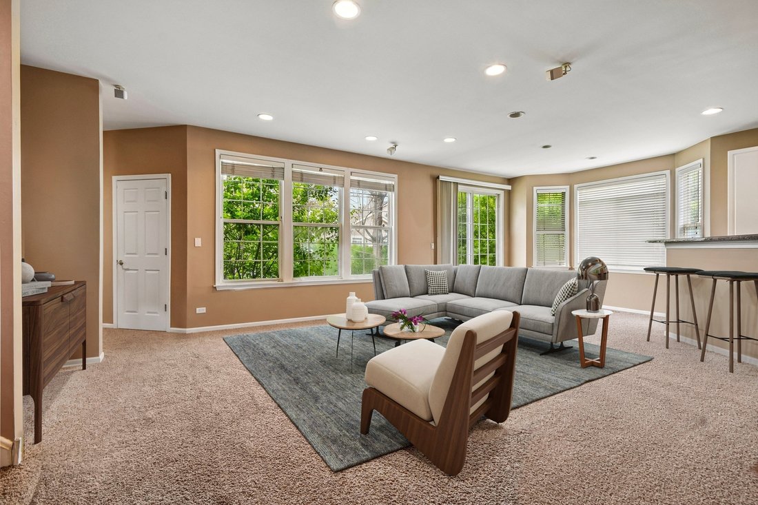 House in Buffalo Grove, Illinois, United States 3 - 18038132