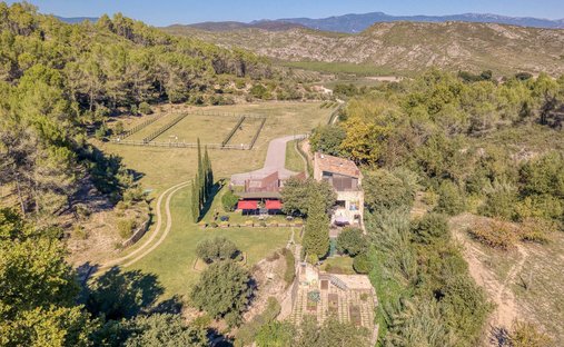 Country House in Borrassa, Catalonia, Spain 1