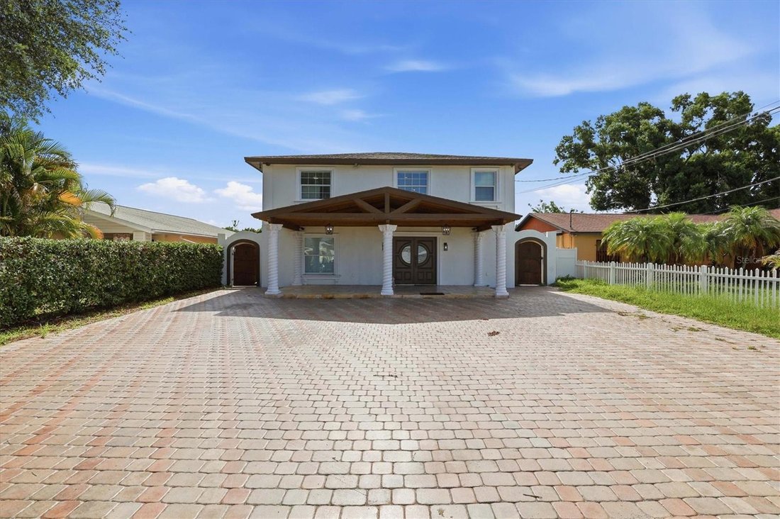 House in Tampa, Florida, United States 4 - 18048343