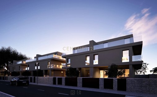 Villa in San Francisco, Setubal, Portugal 1