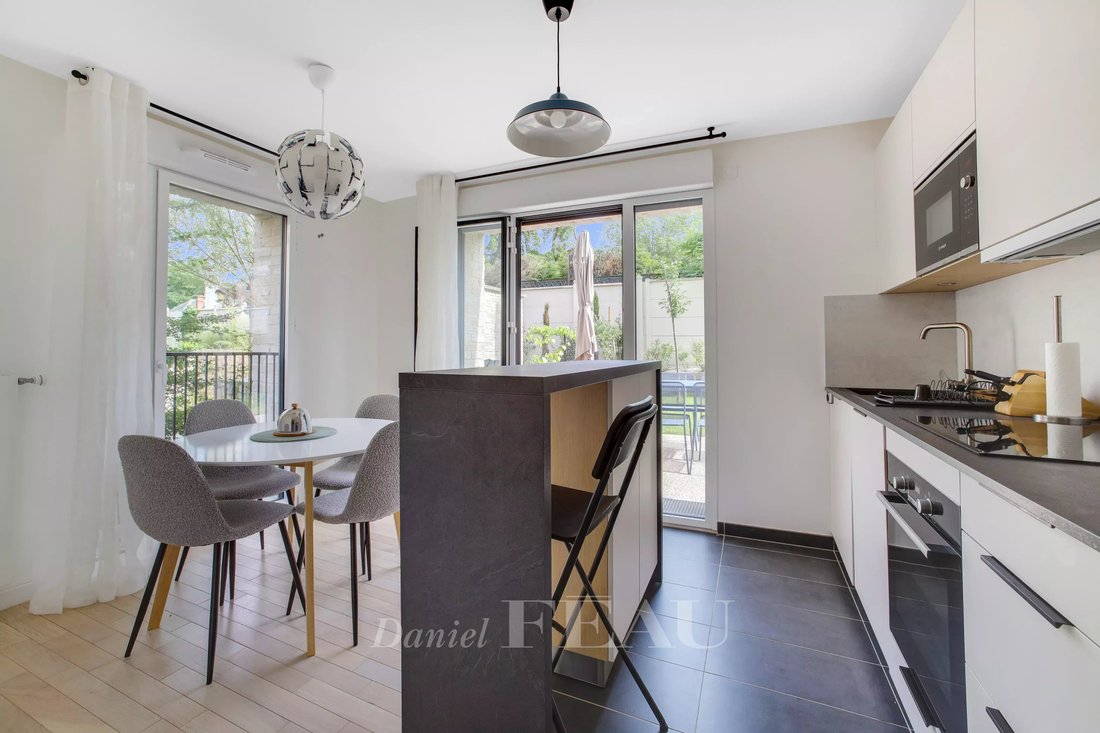 Apartment in Montreuil, Versailles, France 4 - 15309601