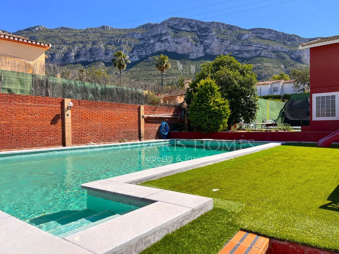 Chalet in Denia, Valencian Community, Spain 3 - 18047364