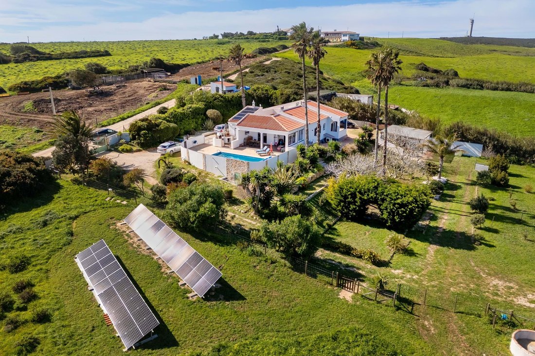 Farm Ranch in Vila do Bispo e Raposeira, Algarve, Portugal 1 - 17510046
