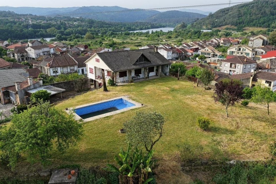 Land in Ribadavia, Galicia, Spain 3 - 18047277