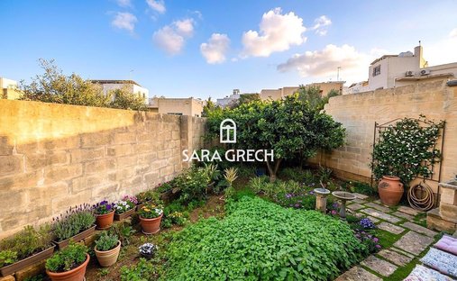 Villa in San Gwann, Malta 1