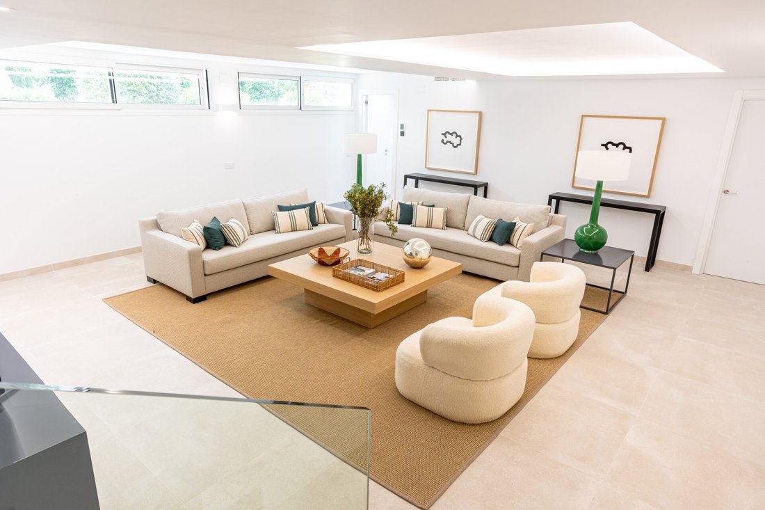 Villa in Marbella, Andalusia, Spain 5 - 17099771