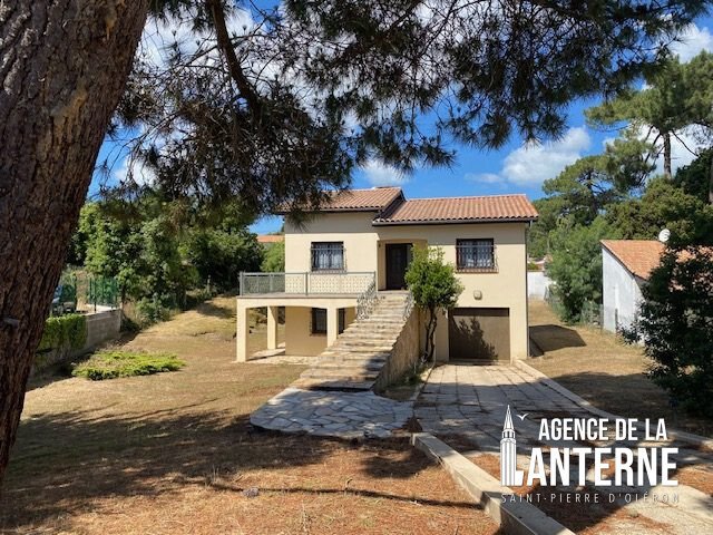 House in Saint-Trojan-les-Bains, Nouvelle-Aquitaine, France 1 - 18043595