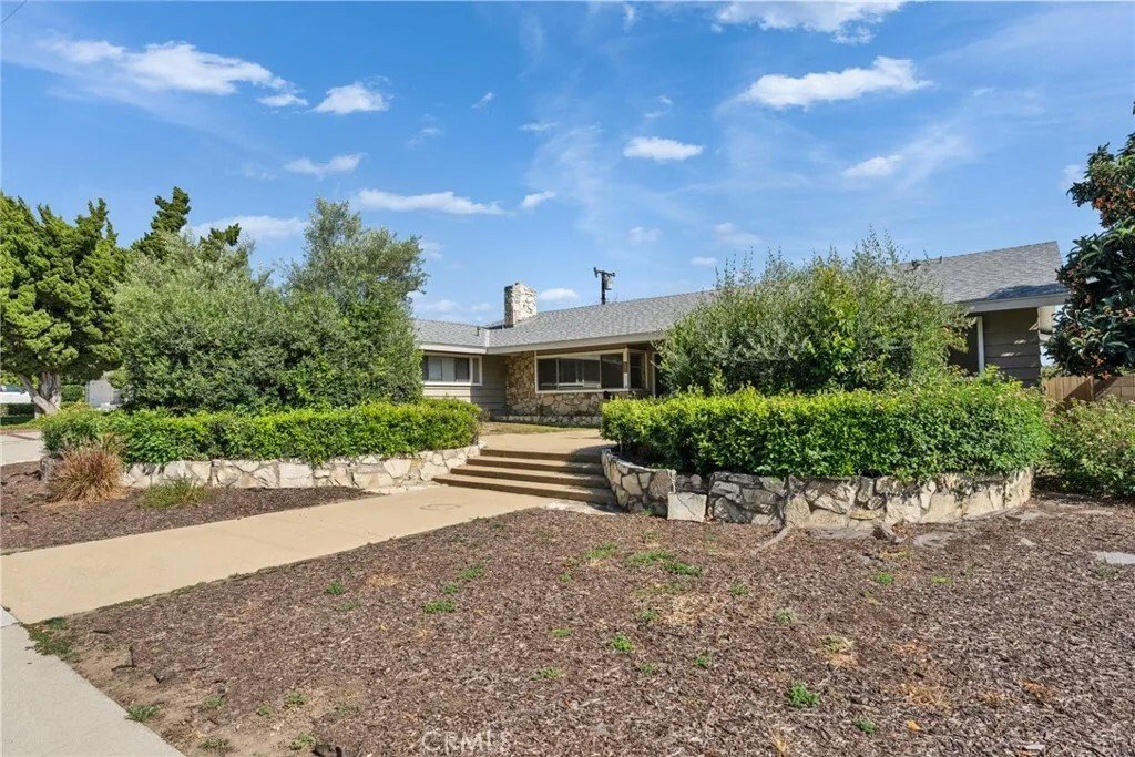 House in Claremont, California, United States 3 - 17828665
