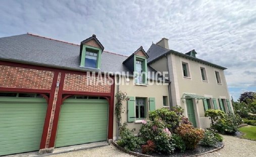 House in Cancale, Brittany, France 1