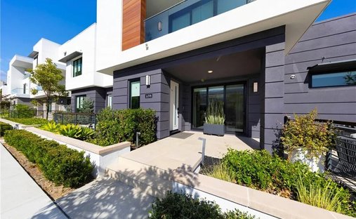 Condo in Irvine, California, United States 1