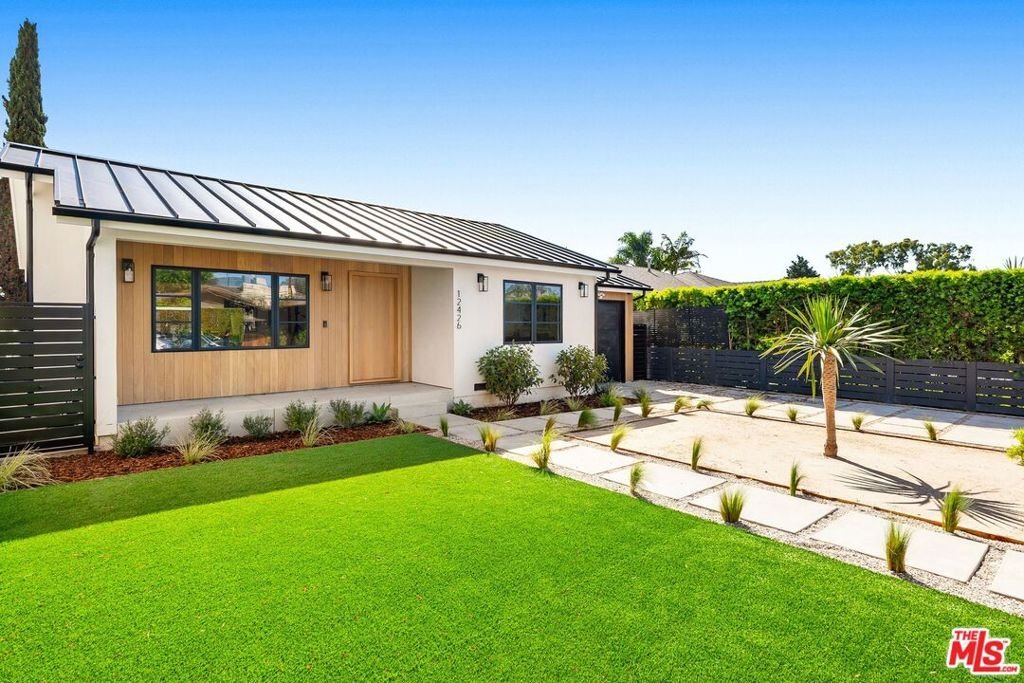 House in Los Angeles, California, United States 1 - 18040296