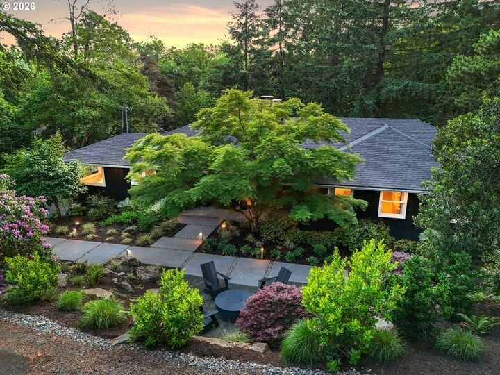 House in Portland, Oregon, United States 1 - 18043752