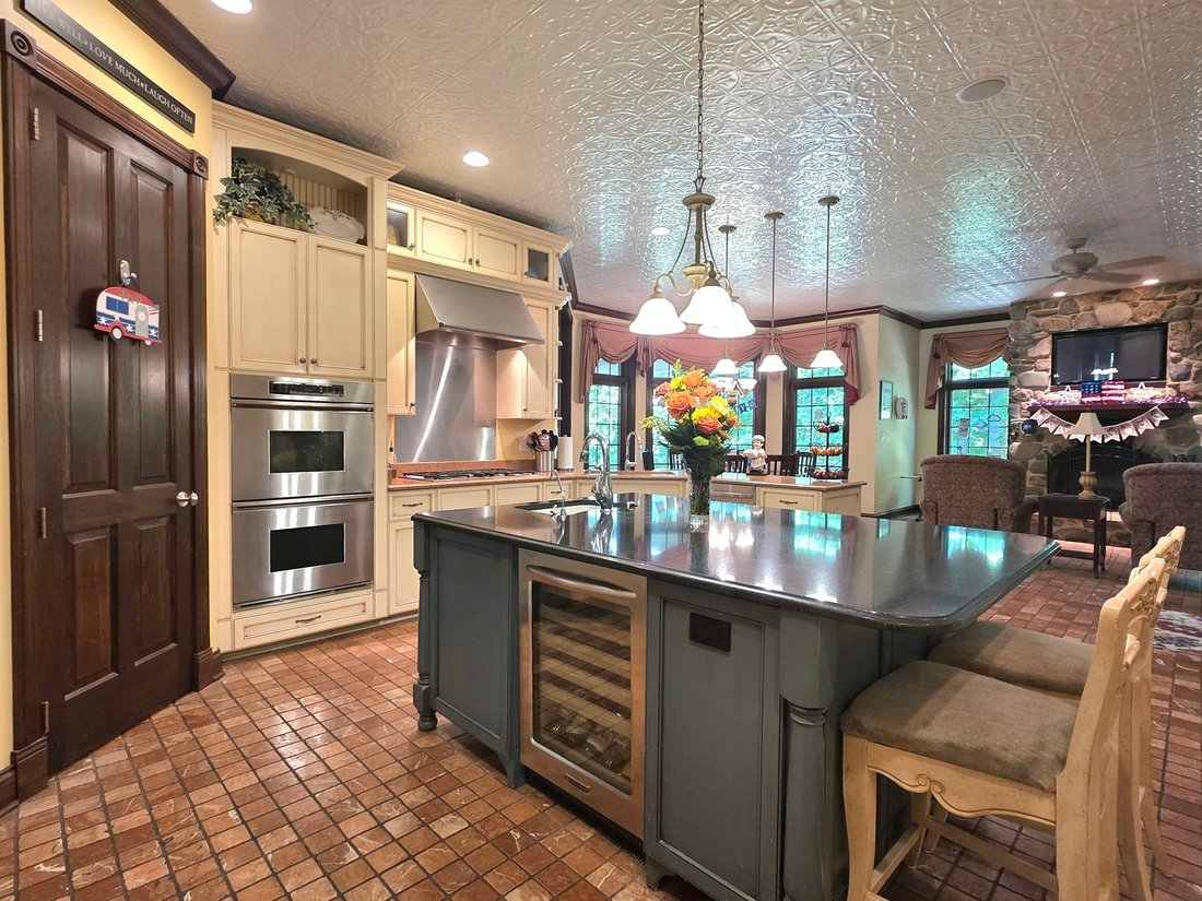 House in New Lenox, Illinois, United States 5 - 18040666