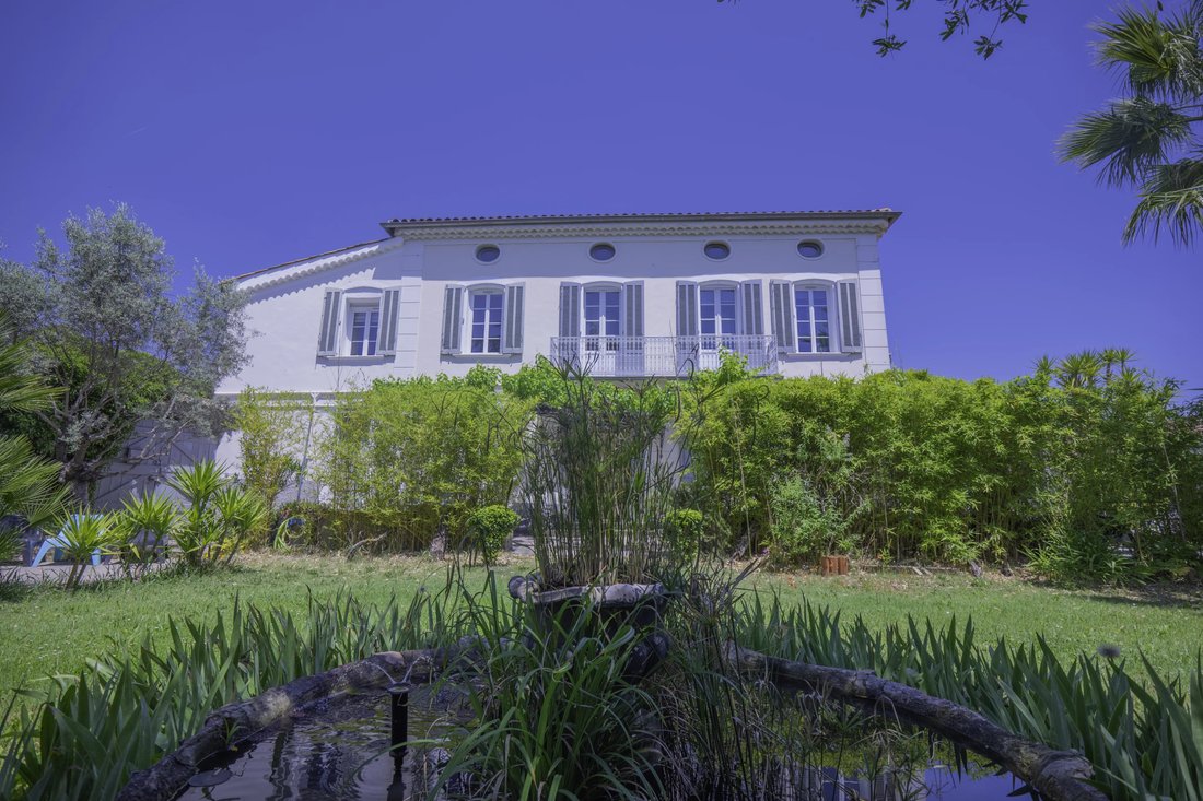 Villa in Trans-en-Provence, Provence-Alpes-Côte d'Azur, France 1 - 18044242