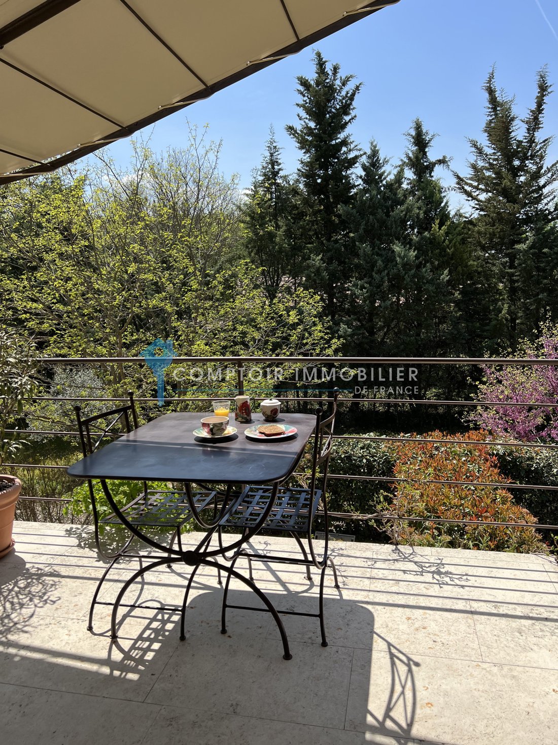 House in Gordes, Provence-Alpes-Côte d'Azur, France 2 - 18042074
