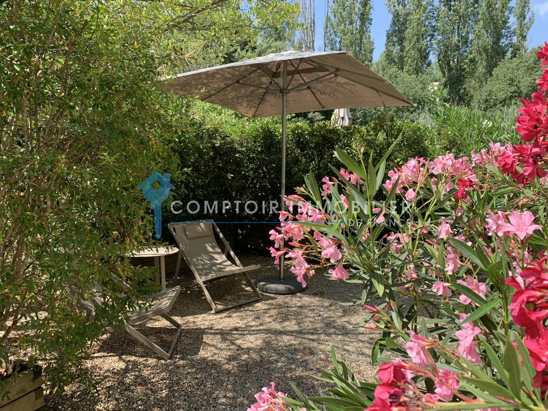 House in Gordes, Provence-Alpes-Côte d'Azur, France 5 - 18042074
