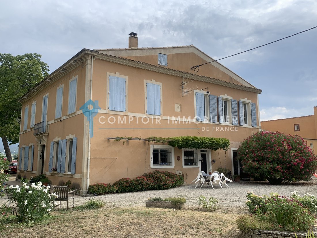Castle in Centre Nord, Apt, France 3 - 18042029