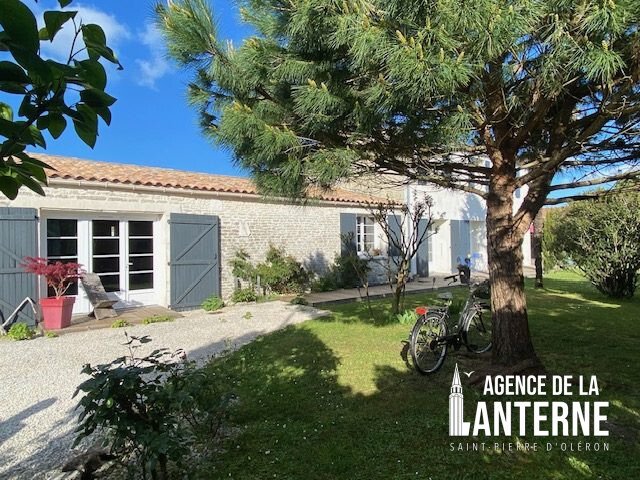 House in Dolus-d'Oleron, Nouvelle-Aquitaine, France 2 - 18043534