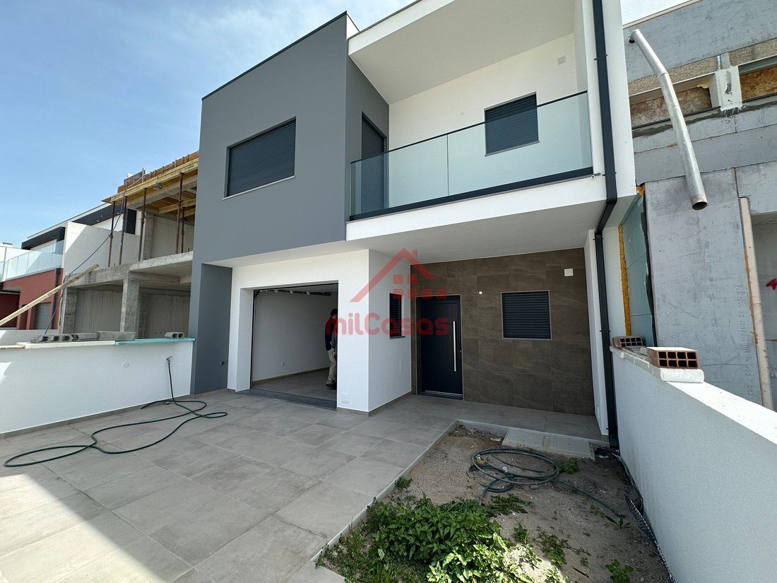 House in Silveira, Lisbon, Portugal 2 - 18038748