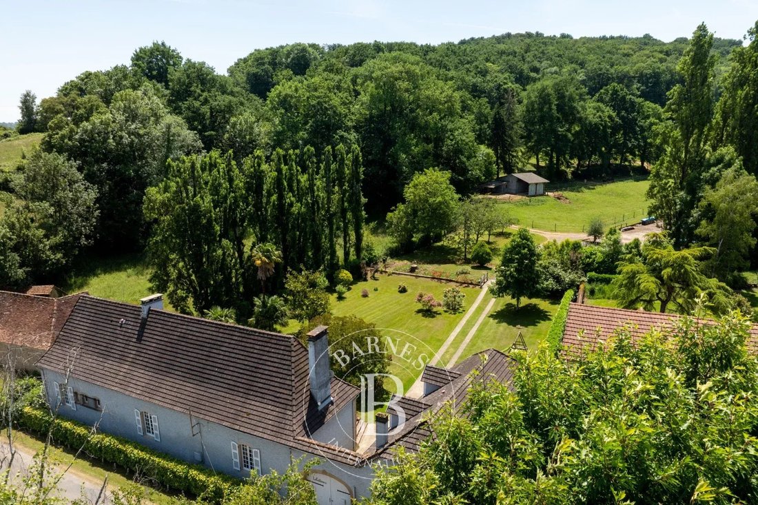 House in Morlaas, Nouvelle-Aquitaine, France 1 - 17810706