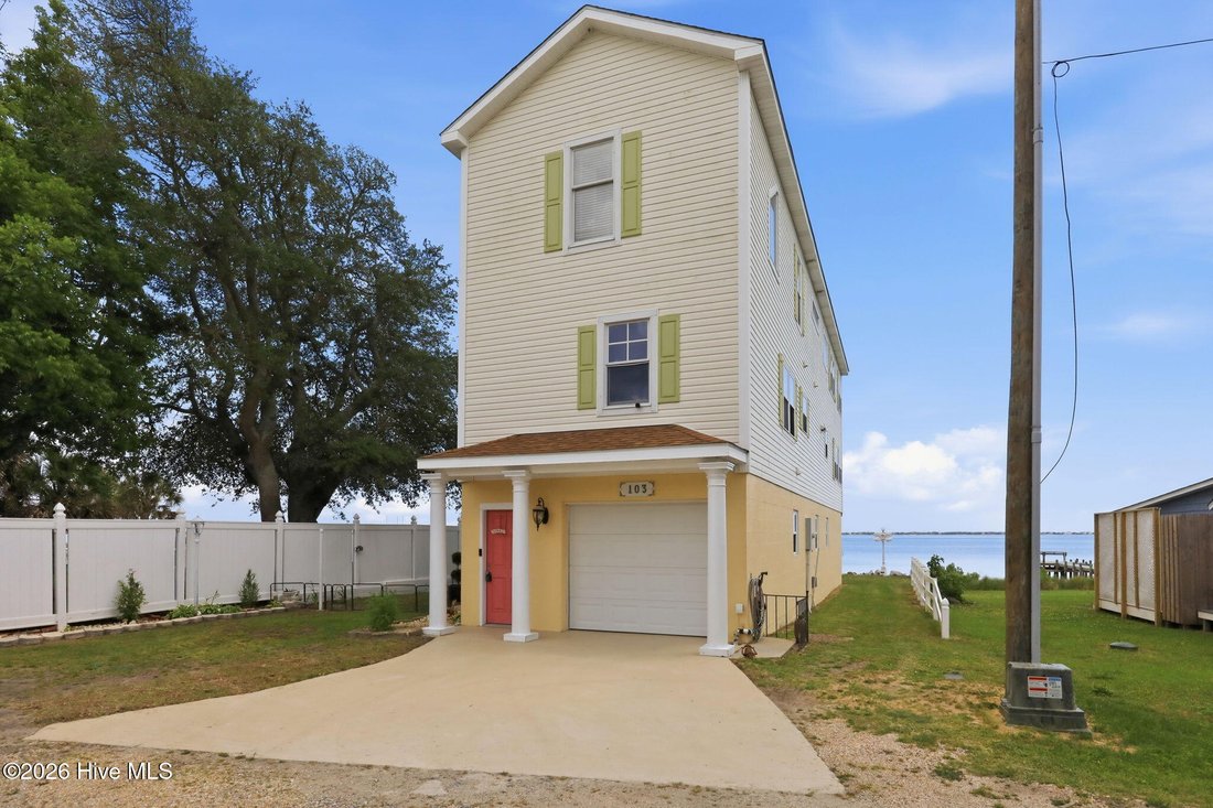 House in Broad Creek, North Carolina, United States 2 - 18043988
