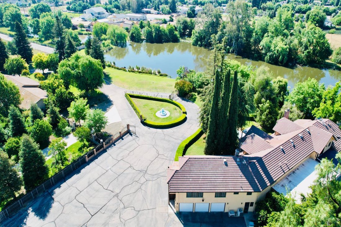 House in Clovis, California, United States 1 - 18040403