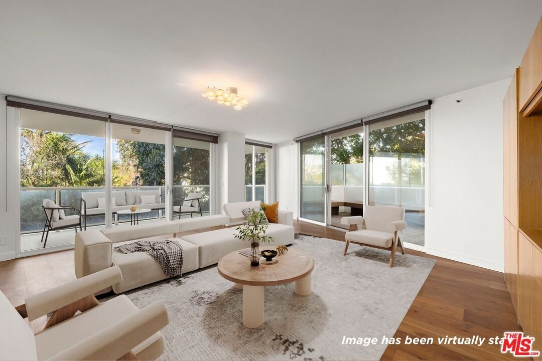 Condo in Santa Monica, California, United States 3 - 18047152
