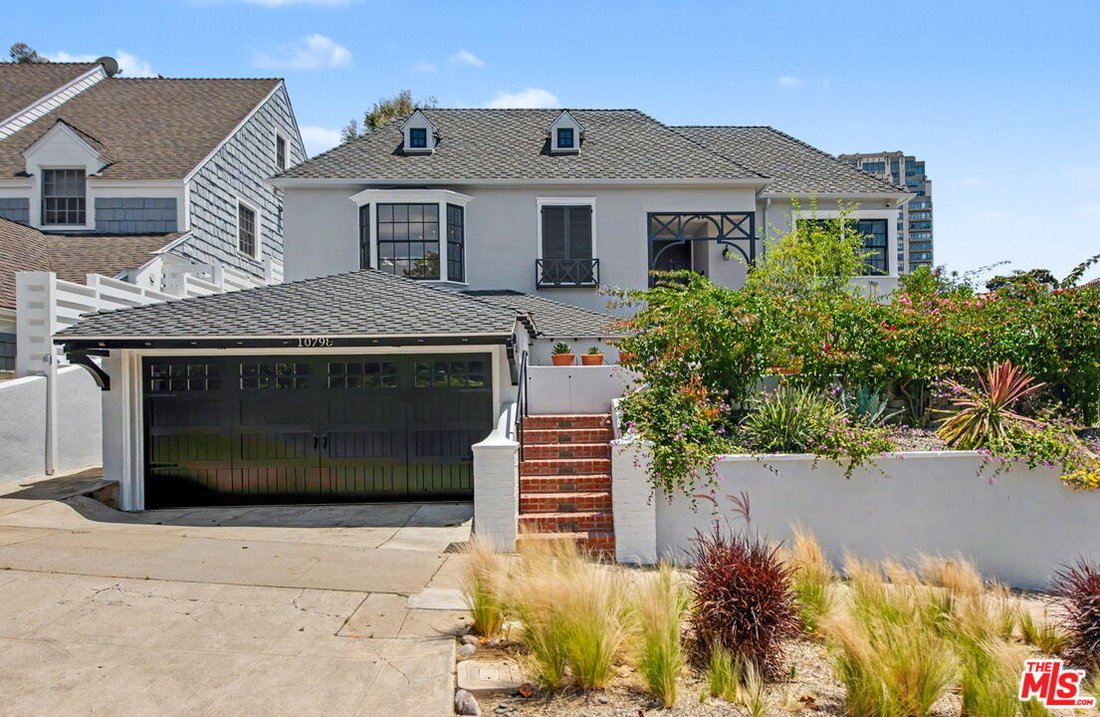 House in Los Angeles, California, United States 1 - 18047199